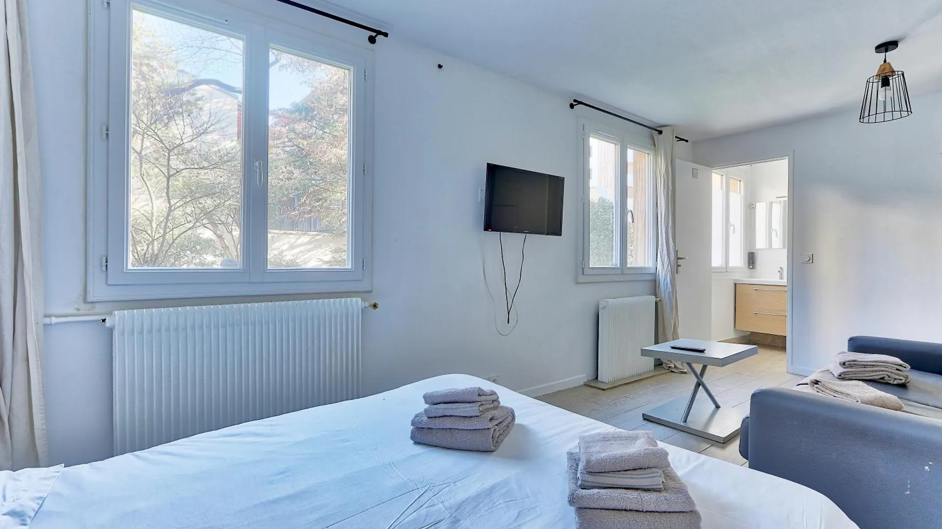 Sejour Pres Du Parc Des Buttes-Chaumont Apartment Paris 0*,  France